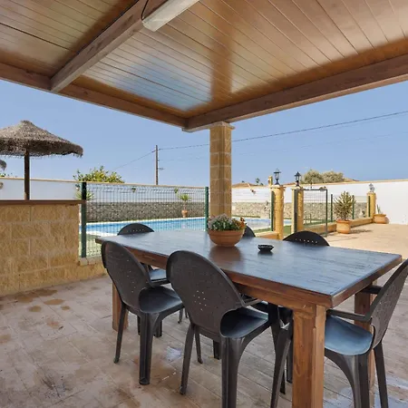 Holiday home Echizzo Chiclana de la Frontera